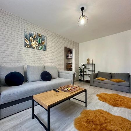 Londof Apartments- New Center Μπρασόβ Εξωτερικό φωτογραφία