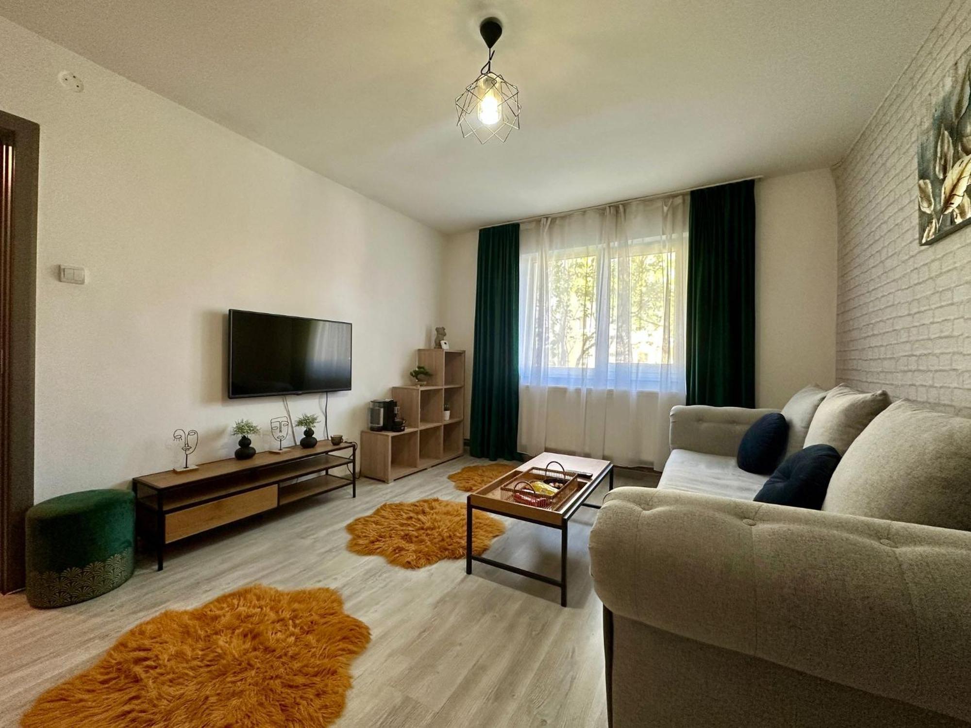 Londof Apartments- New Center Μπρασόβ Εξωτερικό φωτογραφία